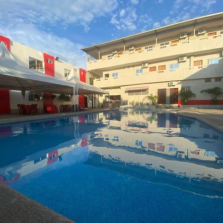 Hotel Pikeiro Blue Manta Extérieur photo